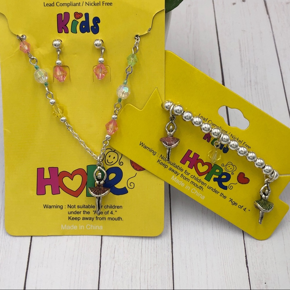 🌼 Girls Ballerina Necklace & Bracelet Set